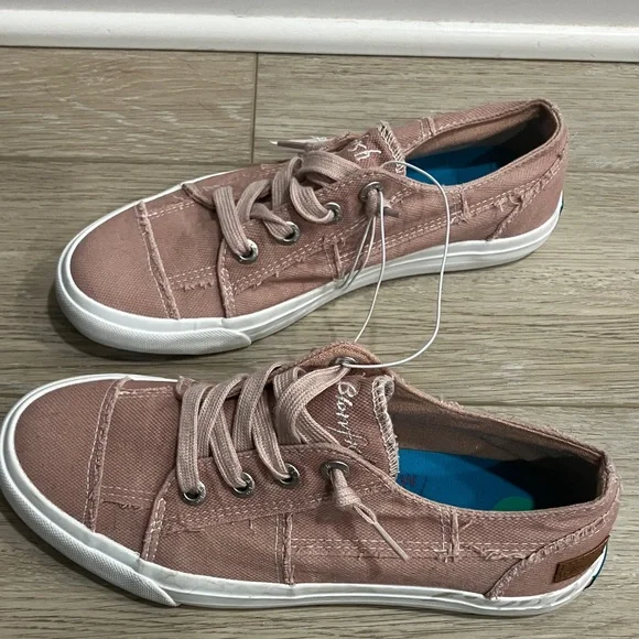 Blowfish Dusty Rose Canvas Sneakers, New with Tags, size 8 - Picture 4 of 9
